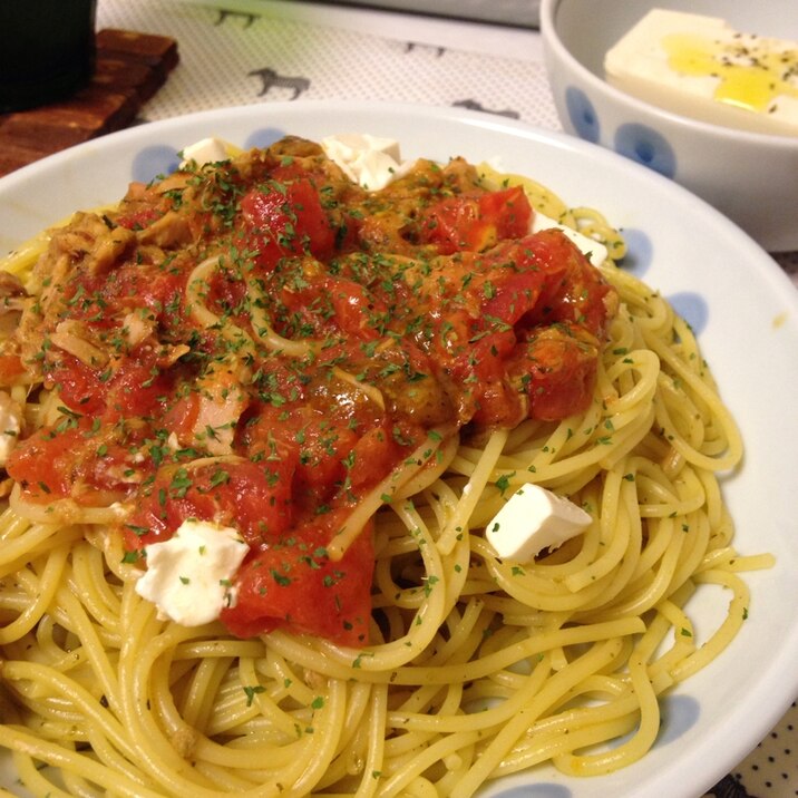 フライパン1つでトマトバジルパスタ レシピ 作り方 By ゆでたまごつるん 楽天レシピ フライパン1つでトマトバジルパスタ レシピ 作り方 By ゆでたまごつるん 楽天レシピ